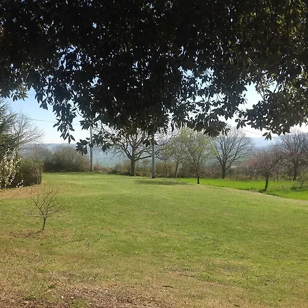 Agriturismo Le Case ファームステイ *