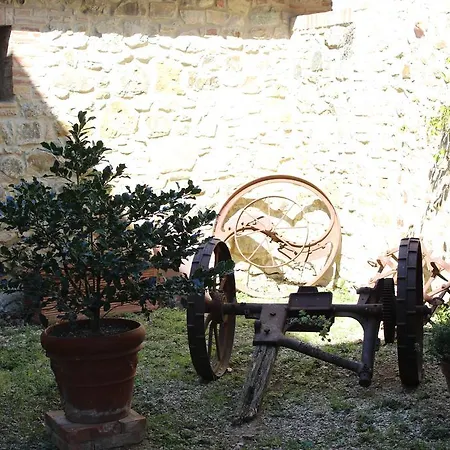 ファームステイ Agriturismo Le Case *